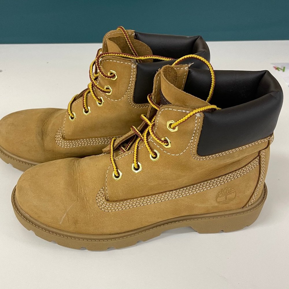 Timberland 6-Inch Boots Boys Youth Kids Winter Waterproof Snow Shoes Size 3